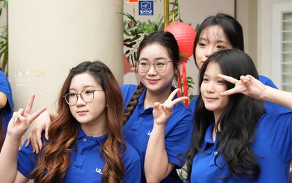 Soi điểm chuẩn 2 trường ngoại ngữ TOP đầu Việt Nam: Tiếng Trung mất ngôi đầu, thứ tiếng nào hot nhất?
