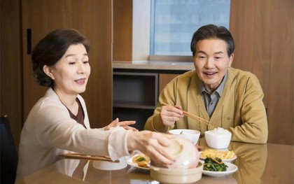 Ăn sáng kiểu này mấy chục năm, sao thận lại có vấn đề?: 4 thói quen nhiều người trung niên đang mắc phải