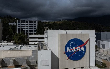 Lan truyền "thuyết âm mưu" hôm nay Trái đất sẽ mất trọng lực 7 giây sau nhật thực: NASA lên tiếng