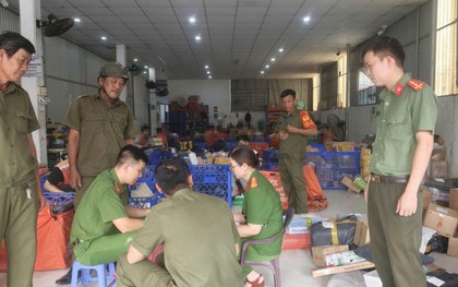Hơn 50 cán bộ, chiến sĩ đồng loạt ra quân kiểm tra hàng loạt tài xế