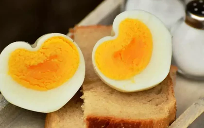 Mỗi ngày ăn sáng bằng 1 quả trứng, gia đình 3 người nhập viện, bác sĩ lắc đầu: Ăn trứng như vậy hại nhiều hơn lợi