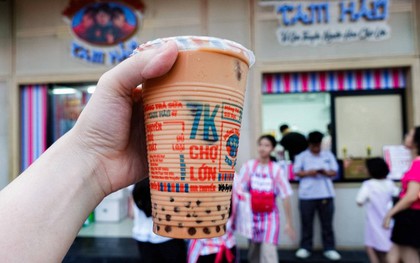Thuê địa điểm "đắt như vàng" giữa trung tâm phố cổ, bán trà sữa giá 7000/ly: Tam Hảo đang tính toán thông minh hay mạo hiểm?