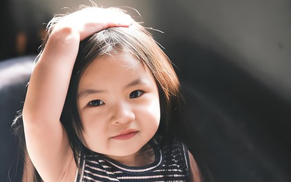 Montessori đã đúng: Hạnh phúc lớn nhất của một đứa trẻ là được phép làm 4 điều tưởng chừng "vô ích" này