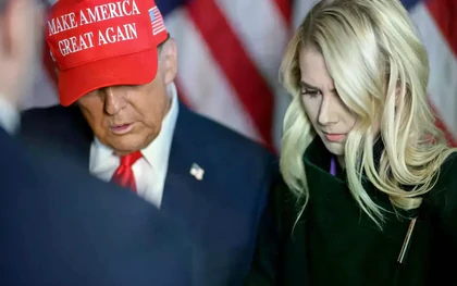 Chân dung nữ trợ lý được ông Trump tin tưởng