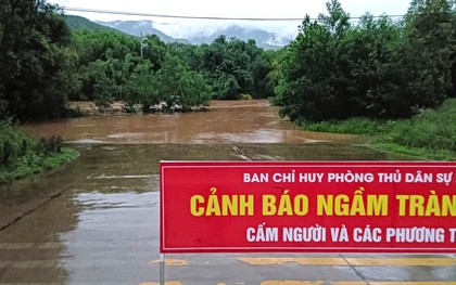 Mưa lũ chia cắt nhiều thôn bản miền núi, Bắc Ninh khẩn cấp di dời dân