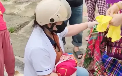 Sản phụ 'đẻ rơi' con trên đường đến cơ sở y tế