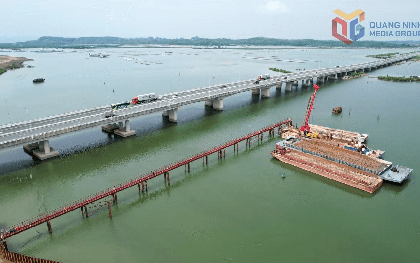 Tỷ phú Phạm Nhật Vượng đang cho thi công siêu đường sắt tốc độ cao 5,6 tỷ USD chưa từng có trong lịch sử: Hệ thống khoan cọc nhồi vượt sông đã bắt đầu triển khai