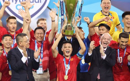 Quang Hải lập siêu kỉ lục với 3 chức vô địch ASEAN Cup, trở thành cầu thủ vĩ đại nhất lịch sử bóng đá Việt Nam