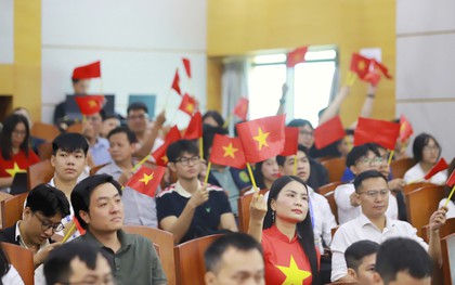 Từ cậu bé 8 tuổi đến Thiếu tướng 96 tuổi cùng tham gia "Kể câu chuyện Việt Nam"