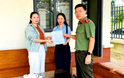 Công an xác minh giao dịch chuyển 40.002.000 đồng vào tài khoản Văn phòng công chứng: Chị Đặng Thị Nhung được mời lên làm việc sau gần 10 tháng