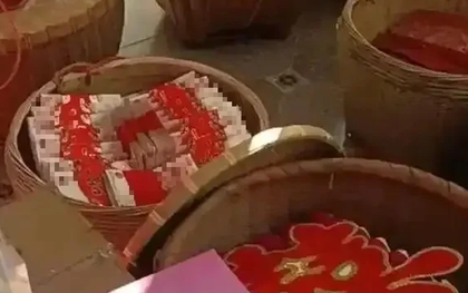 Chú rể mang giỏ tre chứa gần 900 triệu đồng đi hỏi vợ, nhà gái mở ra và cái kết bất ngờ