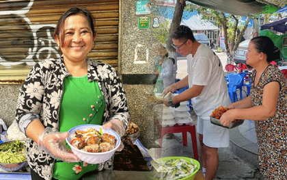 Chỉ có ở Việt Nam: Chủ quán đi vắng, khách đứng bán hộ, "cứ lấy đi hôm khác trả" thành chuyện thường ngày
