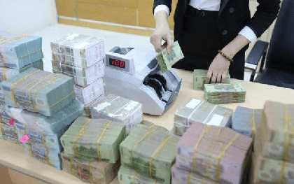 Gửi bao nhiêu tiền vào ngân hàng thì có lãi hàng tháng 20 triệu đồng?