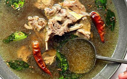 4 thói quen khi nấu canh xương cần bỏ ngay