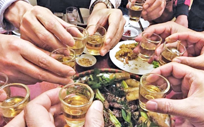 6 thực phẩm nên ăn trước khi uống rượu giúp cơ thể "đỡ quá tải", phái mạnh nên biết