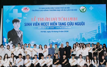 Lễ tri ân đặc biệt dành cho nam sinh 19 tuổi