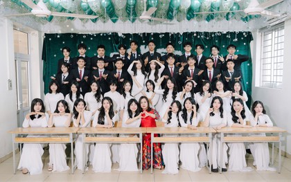 Phát hiện một lớp học ở Hà Nội có 36/45 học sinh có IELTS từ 8.0 trở lên, 29 học sinh đạt SAT 1.500+