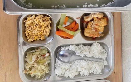 Hà Nội: Thêm một trường học tạm dừng bữa ăn bán trú để đổi đơn vị cung cấp