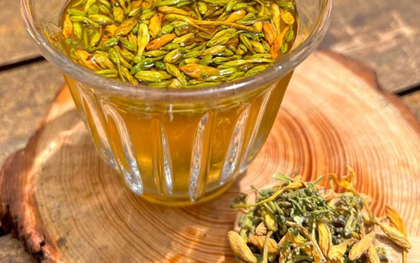 Uống hoa đu đủ chữa bệnh, người đàn ông 59 tuổi nhập viện gấp