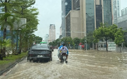 Hà Nội mưa ngập, Sở GD&ĐT chỉ đạo các trường điều chỉnh thời gian, hình thức dạy học