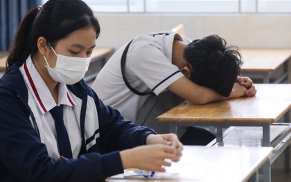 Khảo sát tại 91 quốc gia phát hiện 1 thực trạng BÁO ĐỘNG ở lứa học sinh 15 tuổi: Cẩn thận con bạn cũng như này!