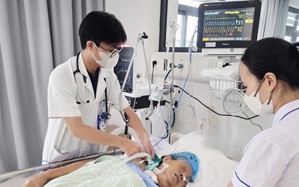 Cụ bà 71 tuổi nguy kịch sau khi bị gai hoa giấy đâm vào chân