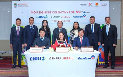 Lễ ký kết Biên bản ghi nhớ giữa NAPAS, VietinBank và Central Retail Corporation tại Thái Lan