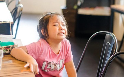Thương con sai cách có thể thành hại con: 4 biểu hiện cha mẹ chớ xem nhẹ