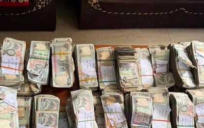 Thảm hoạ lũ lụt ở Nepal: Cảnh sát chạy đua tìm kiếm két sắt hơn 20 ngân hàng