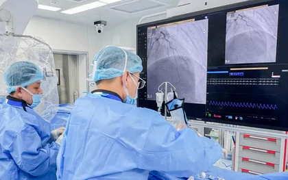 Xuyên đêm cứu 2 bệnh nhân nhồi máu cơ tim cấp ở Phú Quốc
