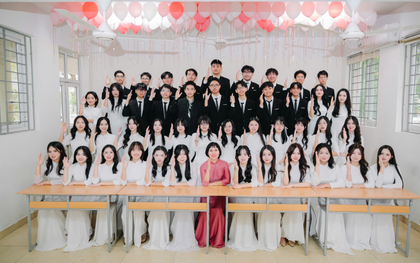 Một lớp có 17 học sinh giành suất du học 4 châu lục, 18 em đạt IELTS từ 8.0