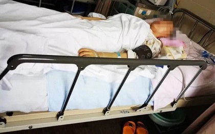Người phụ nữ 54 tuổi đột ngột tử vong giữa đêm: Bác sĩ cảnh báo 2 loại nước không động vào trước khi ngủ dù khát đến mấy