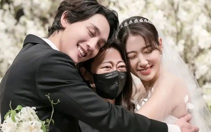 Park Shin Hye hạ sinh con thứ 2