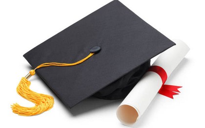 Sinh viên mất 8 năm mới hoàn thành chương trình đại học hơn 8 năm có cấp bằng tốt nghiệp? Bộ GD&ĐT chính thức trả lời