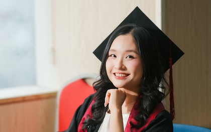 Tân thủ khoa Trường Đại học Ngoại thương năm 2026, có gì nổi bật?