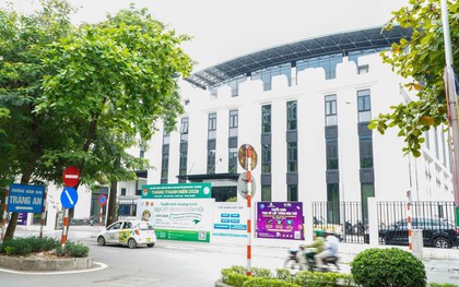 Trường đại học vừa được tỷ phú Nguyễn Thị Phương Thảo chọn đầu tư: Doanh thu đạt 191 tỷ đồng, trả lương 148 tỷ đồng, quy tụ 114 Tiến sĩ, Phó giáo sư, Giáo sư