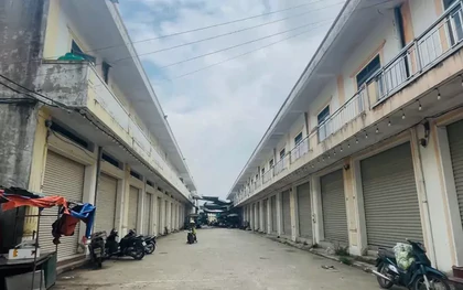 Chợ hơn 140 tỷ “ế ẩm”, loay hoay tìm tiểu thương sau 7 năm hoạt động