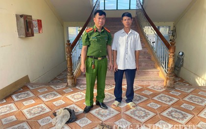 Đào móng nhà, phát hiện vật thể gỉ sét chôn vùi dưới lòng đất, gia chủ lập tức dừng thi công để trình báo công an