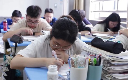 GVCN 20 năm kinh nghiệm cảnh báo: Đừng làm 3 điều này nếu không muốn tương lai bế tắc, mù mịt