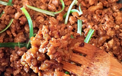 Có một cách làm thịt băm ngon hơn hẳn, đặt vào mâm cơm mà cả nhà khen tới tấp