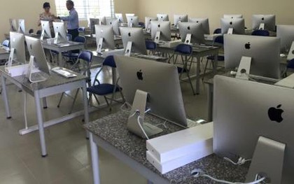 Sinh viên ghen tị với dàn iMac mới cóng của thần dân Bách Khoa TPHCM