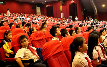 Hơn 1.000 HS Tiểu học Thăng Long học giáo dục công dân qua phim Lửa Thiện Nhân