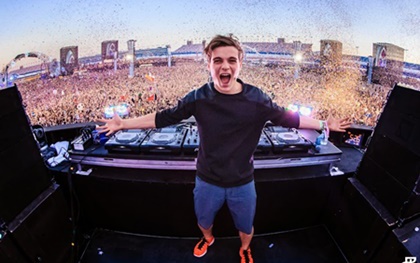 Martin Garrix từng "lẻn" vào buổi biểu diễn của Swedish House Mafia