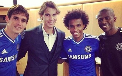 Rafael Nadal ăn mặc bảnh bao đến xem Chelsea thi đấu