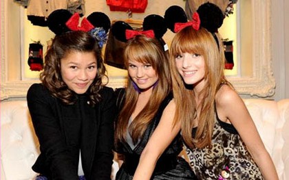 Sau Miley Cyrus và Selena Gomez, ai sẽ là "công chúa Disney"? 