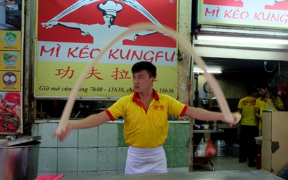 Chiêm ngưỡng màn biểu diễn "tuyệt đỉnh" kungfu mì kéo độc đáo tại Sài Gòn