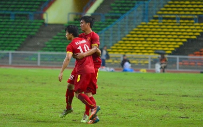 Công Phượng lập hat-trick, U23 Việt Nam hủy diệt U23 Macau