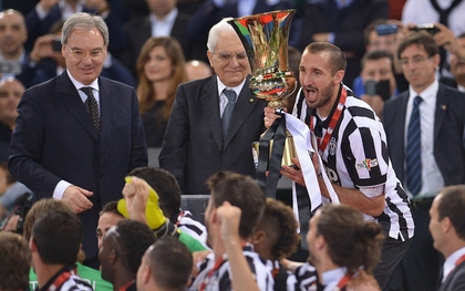 Vô địch Coppa Italia sau 20 năm, Juventus hướng tới cú ăn ba lịch sử