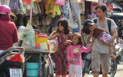 Gia đình bốn thế hệ "cái bang" giữa Sài Gòn