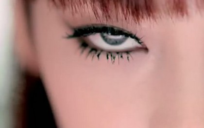 Goo Hara sexy quá xá trong MV mới của KARA 